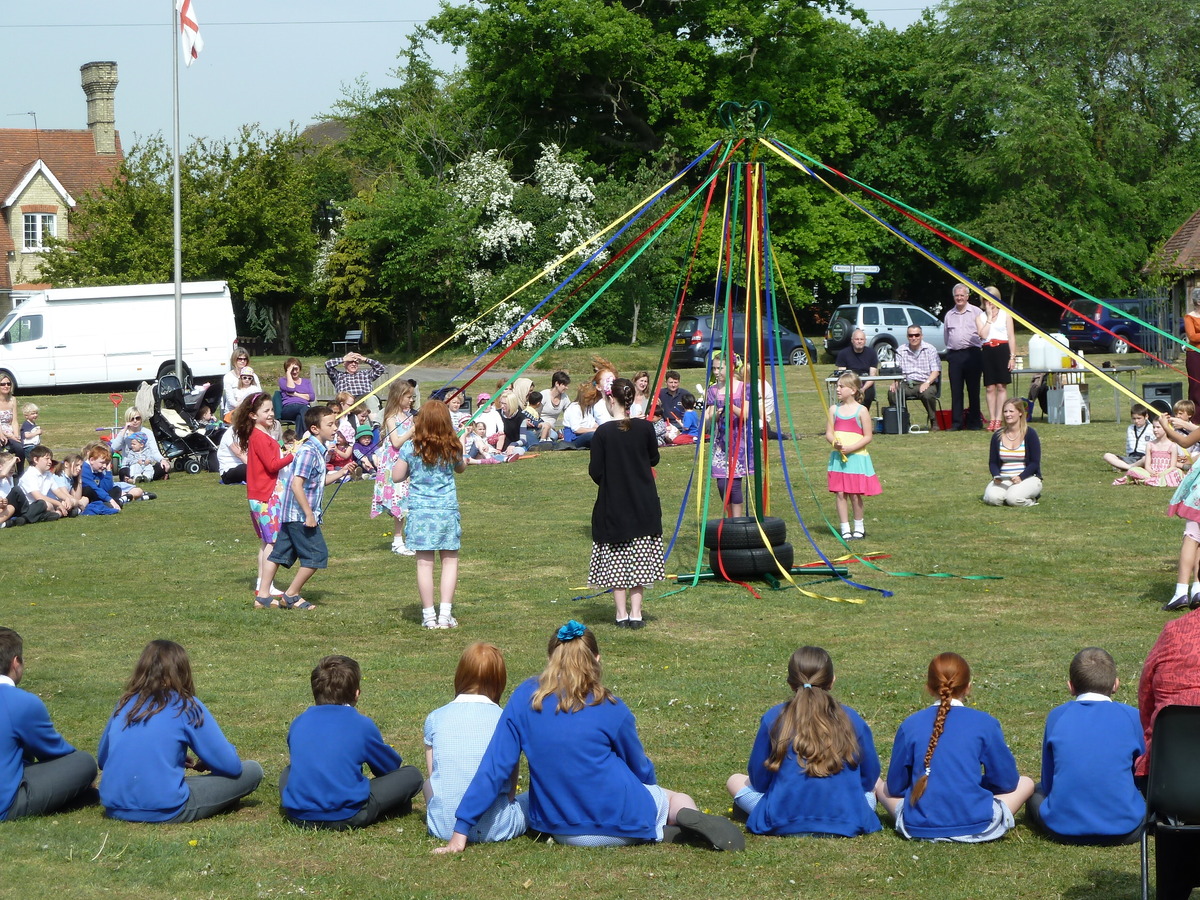 MAYPOLE DANCING 2011